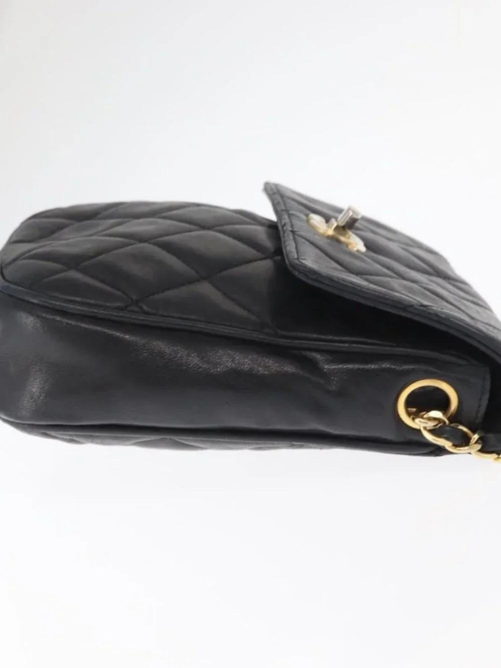 CHANEL brand	chanel color	black